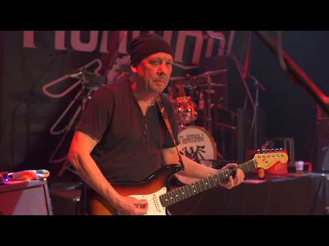 NoRMAhl - Es ist an der Zeit (Live in Bayerland - 40 Jahre Diesel und Bier)