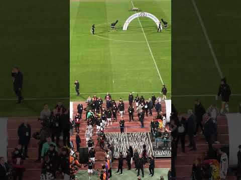 Γιούχες από τον κόσμο προς τους παίκτες του ΠΑΟΚ-Χειροκρότημα από αυτούς του ΟΦΗ #paok