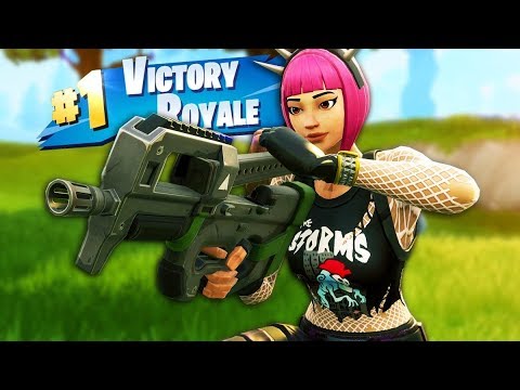 THIS GUN IS BROKEN (New Compact SMG Gameplay)