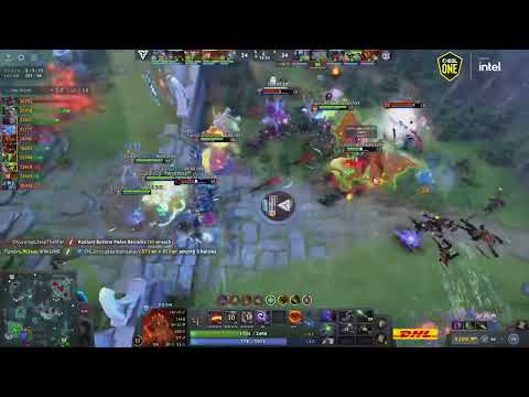 Whitemon's double kill leads to a team wipe! #dota2