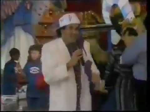 Faustão esquece a letra de sua música com Sergio Malandro no Programa da Xuxa