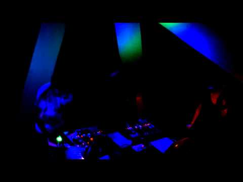 Hack & Nick Featuring Julia Hagne - Don't Go (Live @ Releaseparty @ Krempel Buchs 2013)