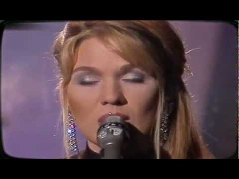 download lagu mp3 mp4 Gib Niemals Auf, download lagu Gib Niemals Auf gratis, unduh video klip Gib Niemals Auf
