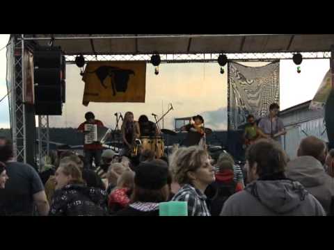 REGGAE AREA 2011 - FEHER FEKETE KEREK - LIVE