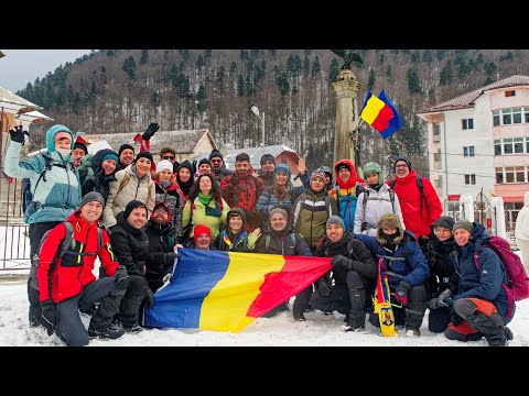 Traseu circuit către Vârful Clăbucetul Azugii, video complet