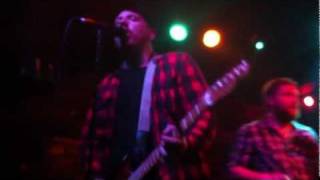 Gasoline Heart - Paralyze (live @ Backbooth)