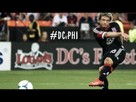 GOAL: 30 yard rocket strike from DeLeon puts D.C. in front | D.C. United vs Philadelphia Union