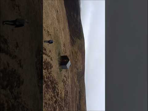 My escapism to a spot called the “Lingy hut” perfect for an overnight stay to roam the mountains 🤎