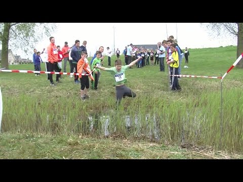 Kampioenschap slootjespringen in Kapelle
