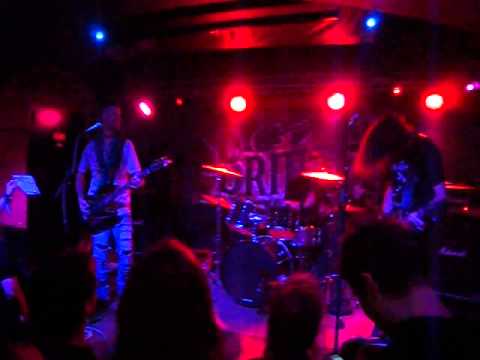 Jolanin RozpaRock - Humanitárny bombardér (V.H.)