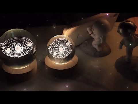 Amazing 3D Galaxy Crystal Ball LED Lamp