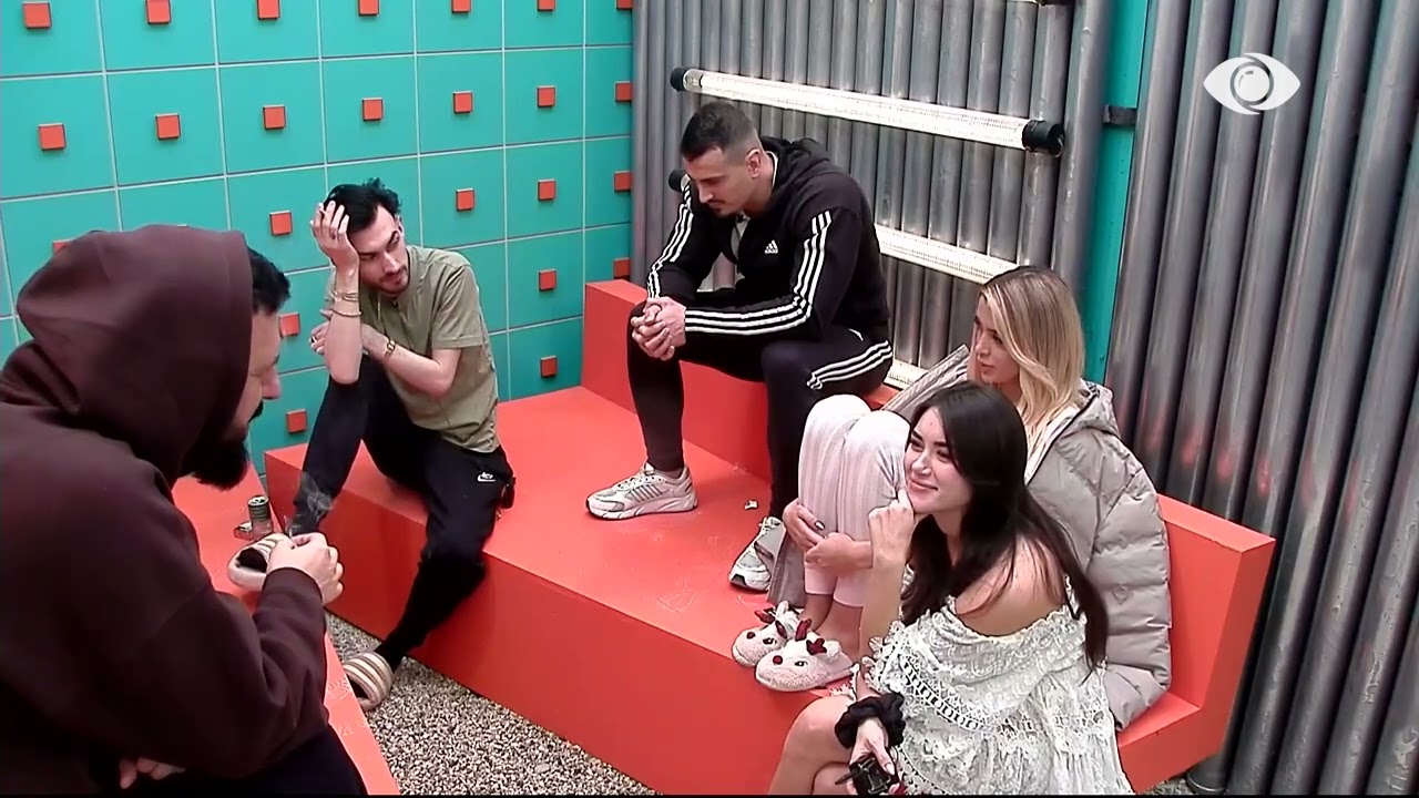 “Ka ardhur për të trazuar ujërat”/ Kristi flet me Brikenën për Stelinën