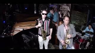 10MFAN ARTIST Dave Pollack RIPPIN’ IT live at Smalls on his 10MFAN Alto Madness MPC! “Donna Lee”