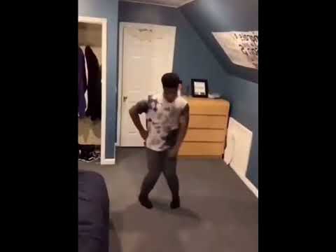 Drakengard fans when the worst song you’ve ever heard comes on