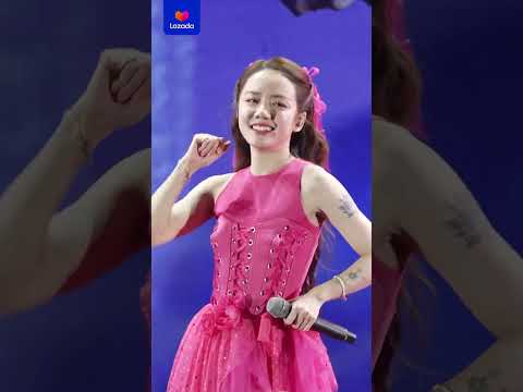 LAZADA BIRTHDAY SUPERSHOW - THÍCH THÍCH | PHƯƠNG LY