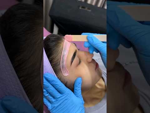 Teen facial waxing forehead-sideburns pink wax @mbrowbar1