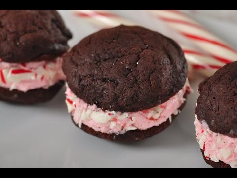 download lagu mp3 mp4 Christmas Whoopie Pies, download lagu Christmas Whoopie Pies gratis, unduh video klip Christmas Whoopie Pies