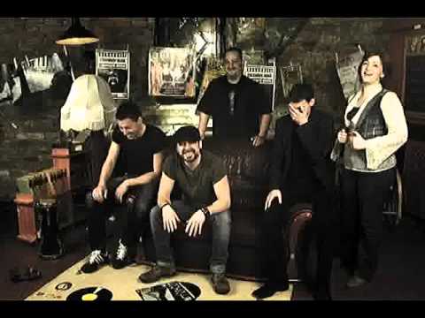 Colmbre Band: Hé Ember