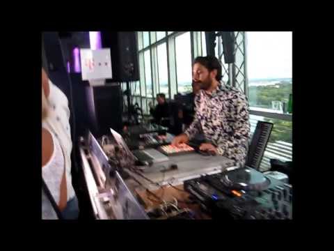 Mobilee Rooftop Session with And.id