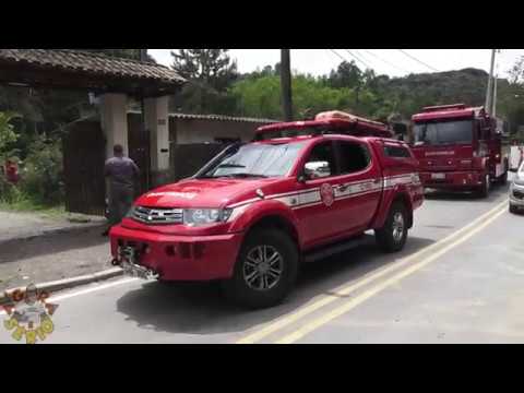 Chegada dos Bombeiros no caso do desaparecimento do Neto Bryan no dia das crianças .