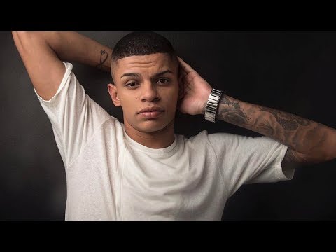 MC Maneirinho e MC Flavinho - Tudo Normal (DJ Lost)