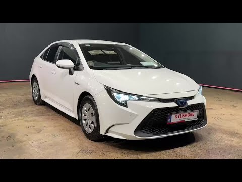 Toyota Corolla AUTOMATIC 1.8 HYBRID SALOON G-X - P - Image 2