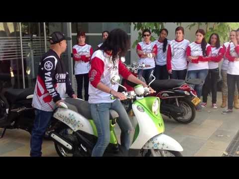 Escuela de Manejo Yamaha -YFRT-