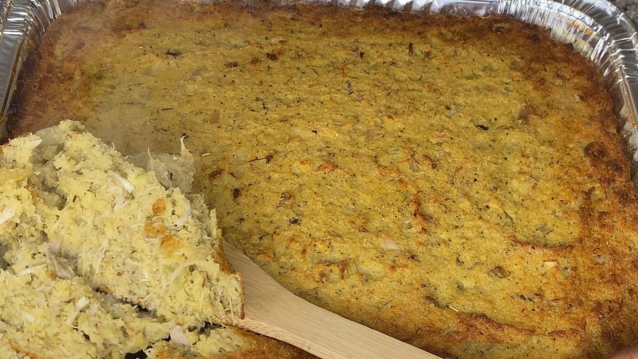 SOUTHERN-STYLE CORNBREAD DRESSING STEP BY STEP VERY DETAILED