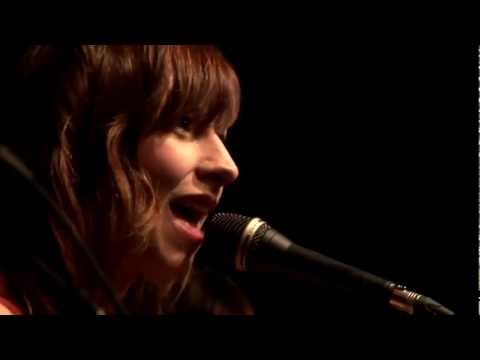 Oh My Darling Live 2011- Love Me Love Me Not