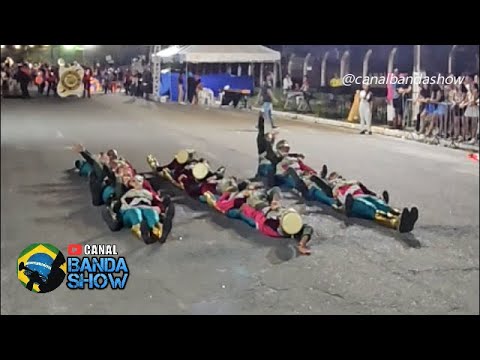 Corpo coreográfico da Banda Marcial Tradicional no concurso em Dias D'Ávila - BA 2025