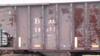 preview picture of video 'Waterville Yard Part 8 Gons, Hoppers, & Boxcars'