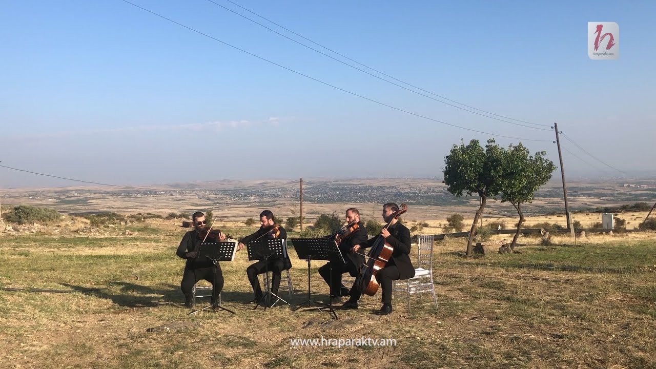 Սոնա Վանն ամուսնու՝ Նուբար Ջանոյանի աճյունամոխիրը հանձնեց Բյուրականի հողին