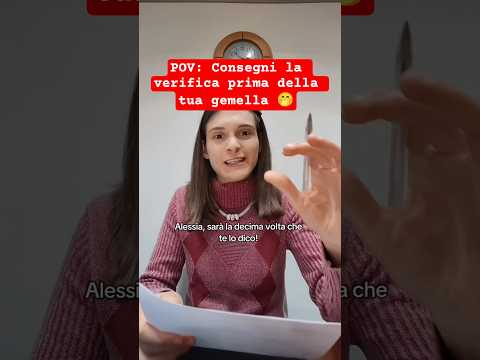 L'avrà fatto l'errore? 🤭🤣 #twins #gemelli #twinsister #storytime #scuola