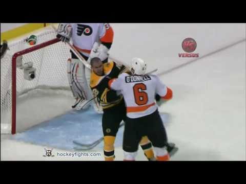 Sean O'Donnell vs Nathan Horton May 4, 2011