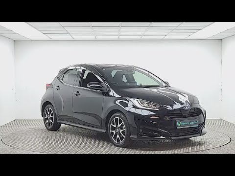 Toyota Yaris Hybrid Sport - Image 2