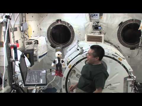Robot Astronaut Kirobo Takes Part in Conversation Experiment