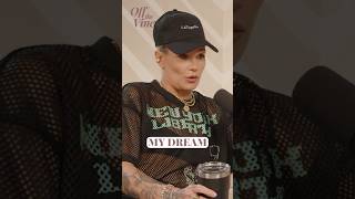 Ashlyn Harris Opens Up About Life After Soccer and the Toll on Her Body!