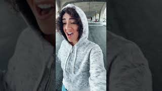 Download lagu God of war sirens song woman sings under nyc bridge mp3