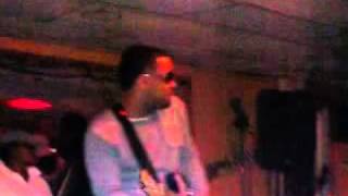 TYREE NEAL -BREAK IT DOWN (TELVIN CAMPBELL REMAKE)