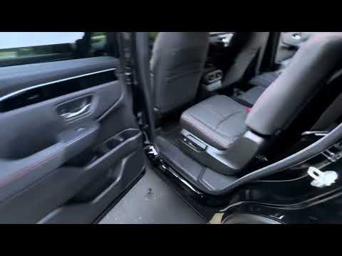2025 Honda pilot Third row seat review.  Not impressed
