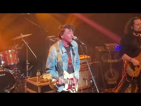 DD Allen  - 'Just Like The Old Days'