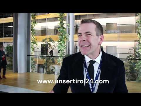 Harald Vilimsky (FPÖ) im Gespräch mit UT24