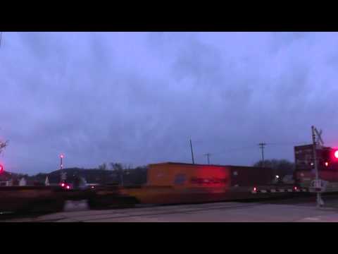 3/25/2015 UP 8555 Leads The KSEMN Eastbound On 2