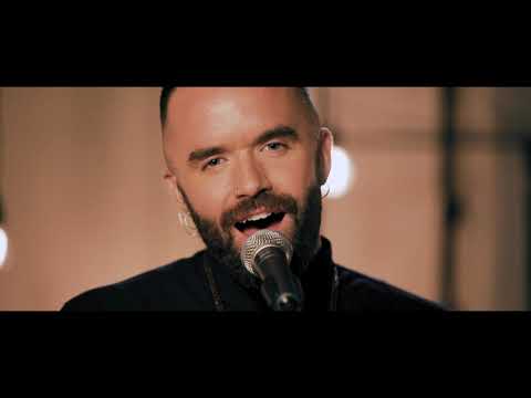 Brian Justin Crum covers Whitney Houston's "I Have Nothing"