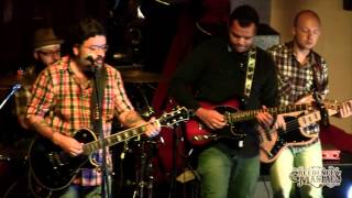 Download lagu Molina - Creedence Maniacs mp3 Download lagu Molina - Creedence Maniacs mp3