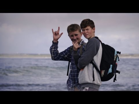 Stunning sunshine, swell and a superb SUP competition and HF Cold Hawaii