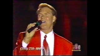 Glen Campbell Sings "O Holy Night"