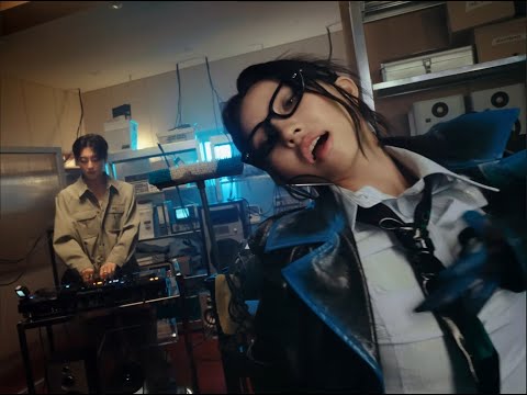 R.TEE (ft. SOYEON) 'DAMDADI' Music Video