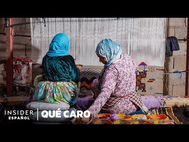 Vídeo relacionado con LUXE WEAVERS Alfombra marroquí floral azul 3x9, resistente a las manchas, alfombra oriental envejecida