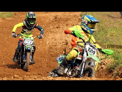 Corrida das Minimotos teve boas disputas e gate cheio no Velocross em Schroeder SC